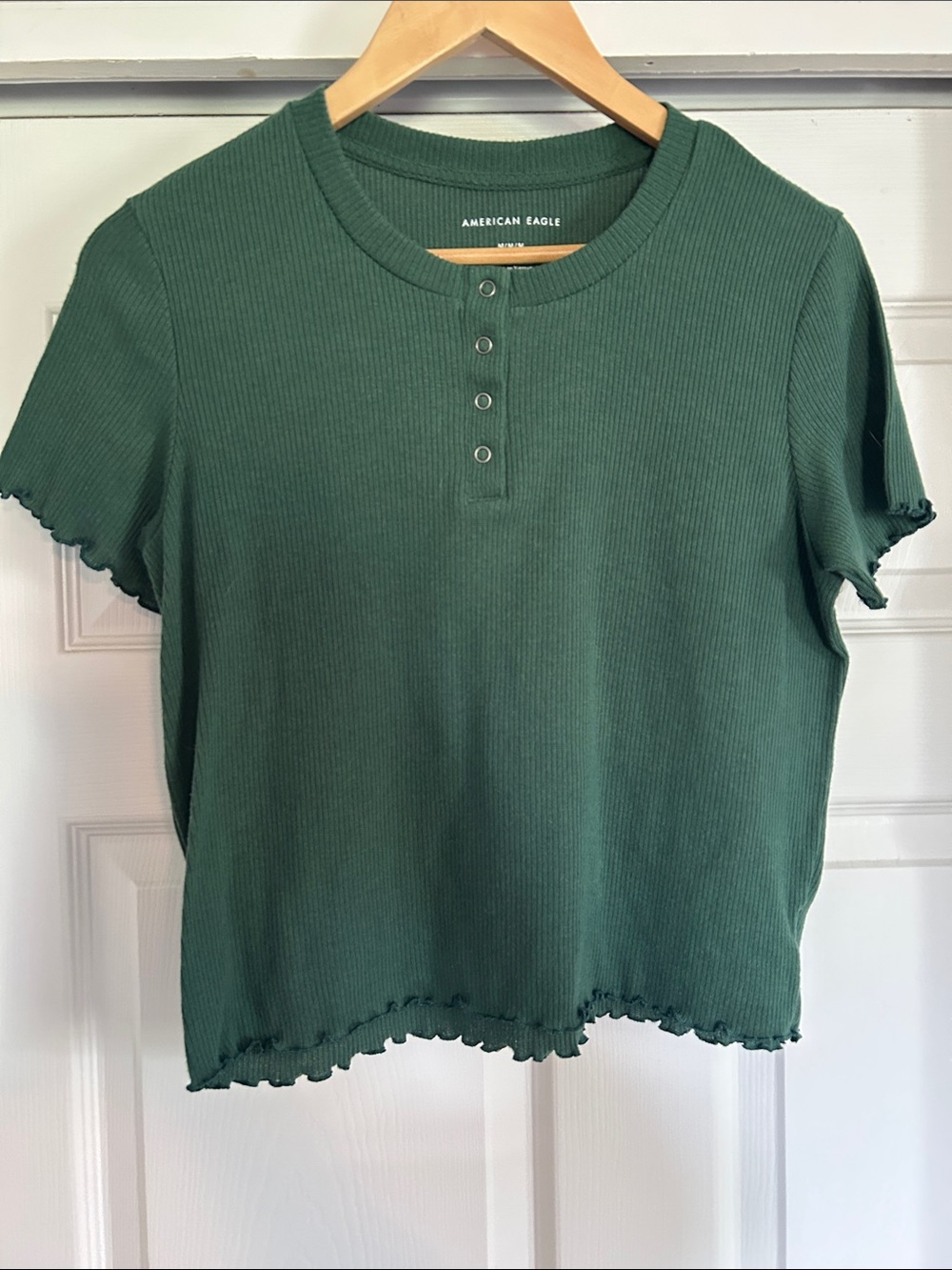American eagle tshirt